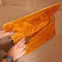 TAN LAD  Robert Jr. - Butterscotch Crunch