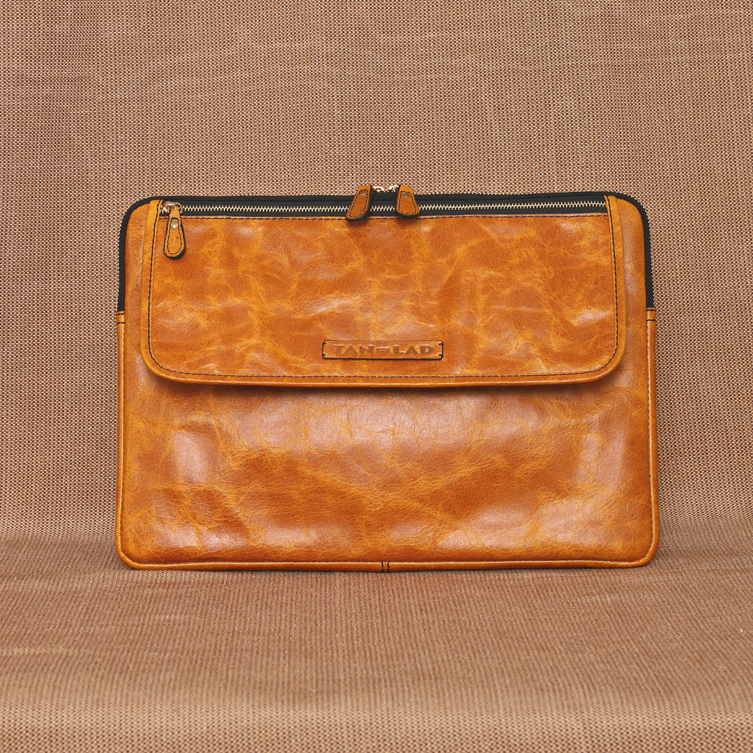 TAN LAD  Robert Jr. - Butterscotch Crunch