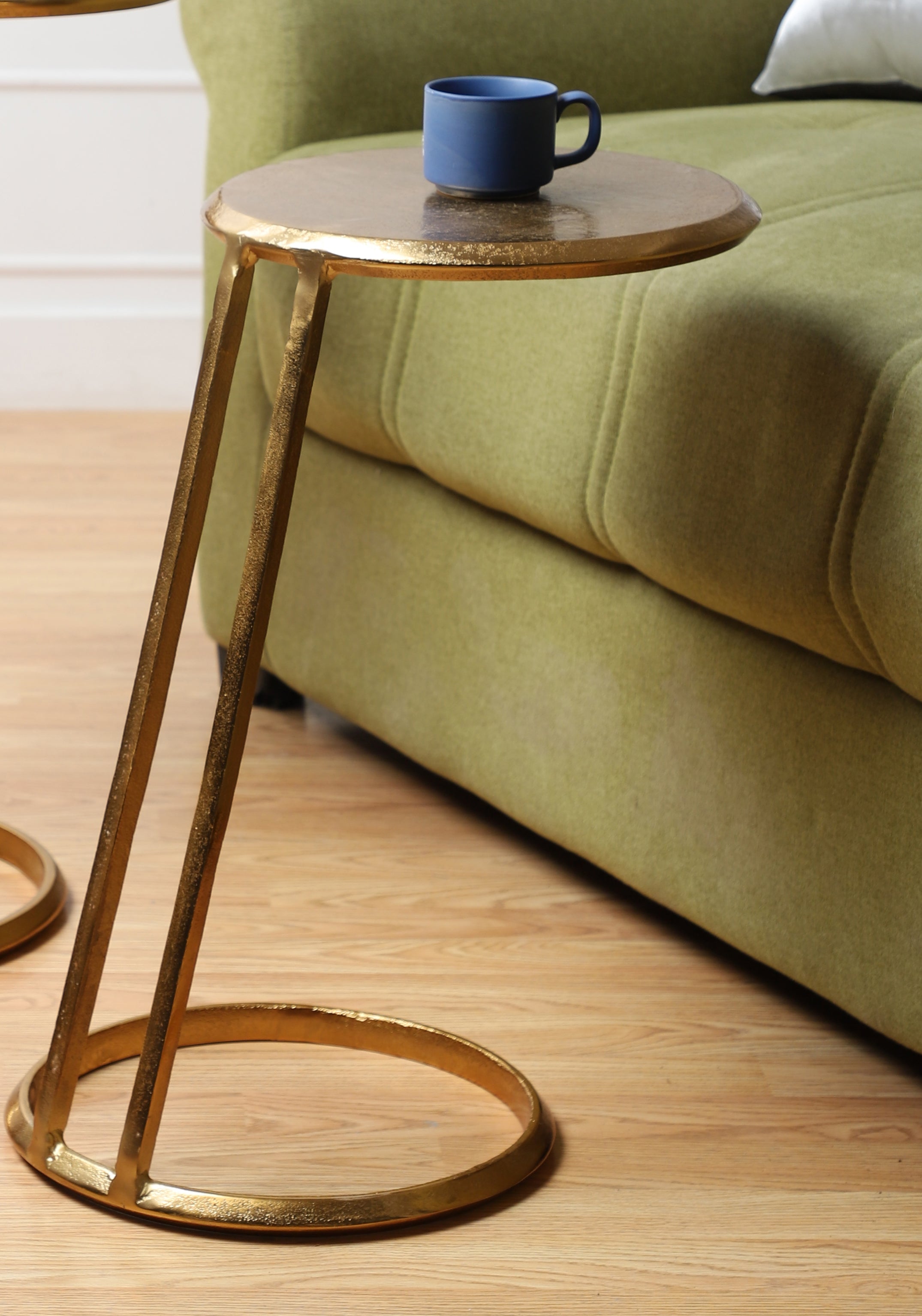 De Maison Decor Slanted Nesting Small Side Tables - Gold 