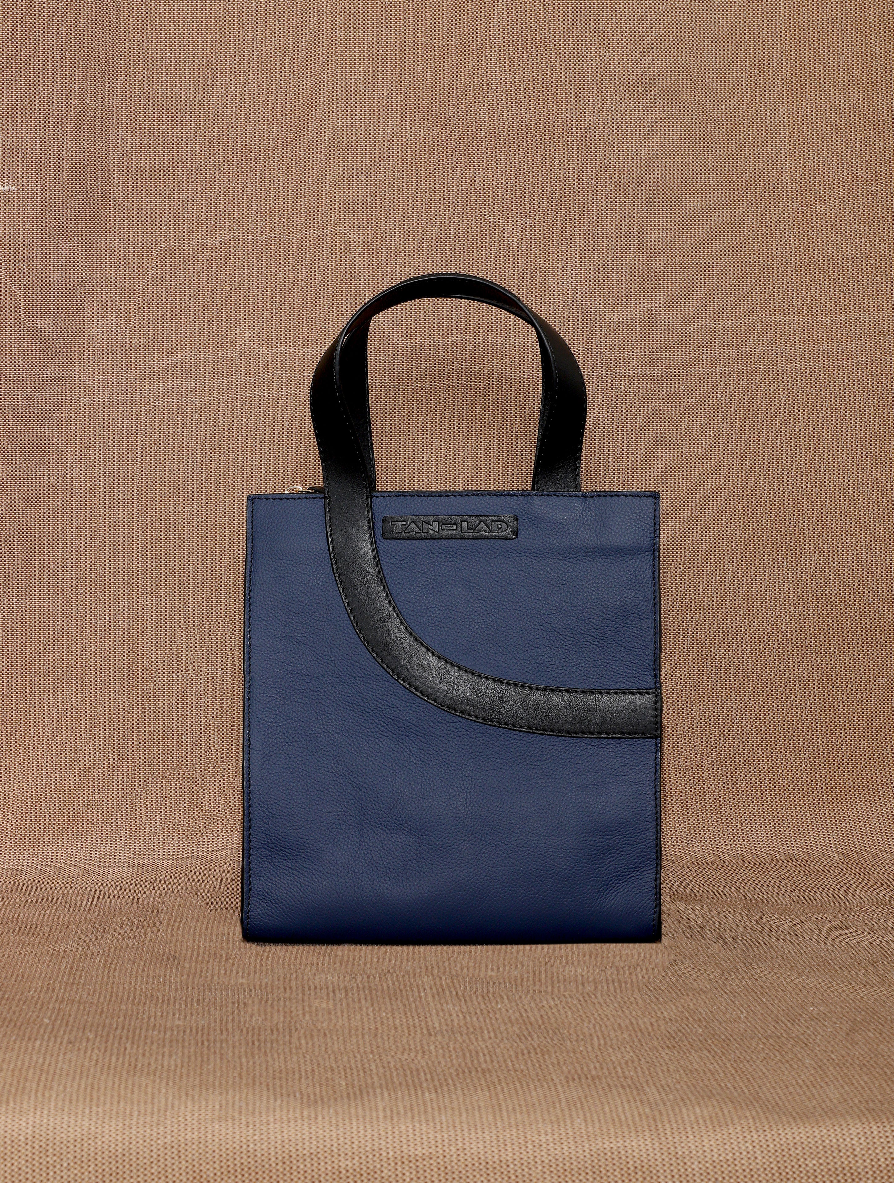 TAN LAD  Little Monica without  - Sling Navy with Piegon with Charcoal