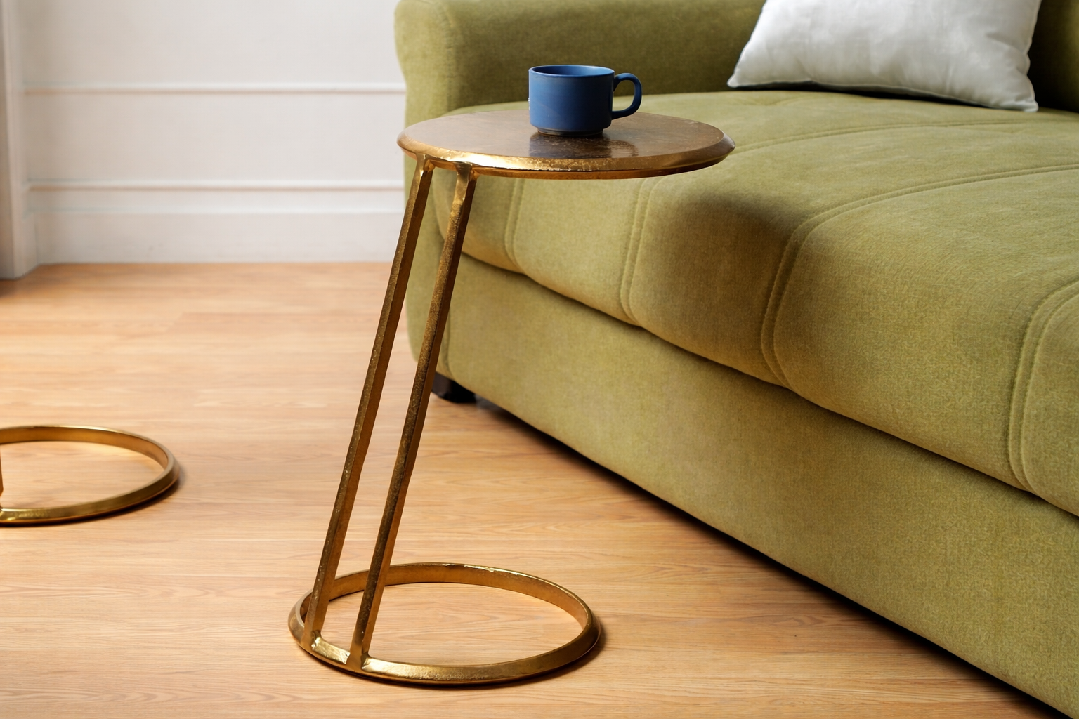 De Maison Decor Slanted Nesting Large Side Tables -  Gold 