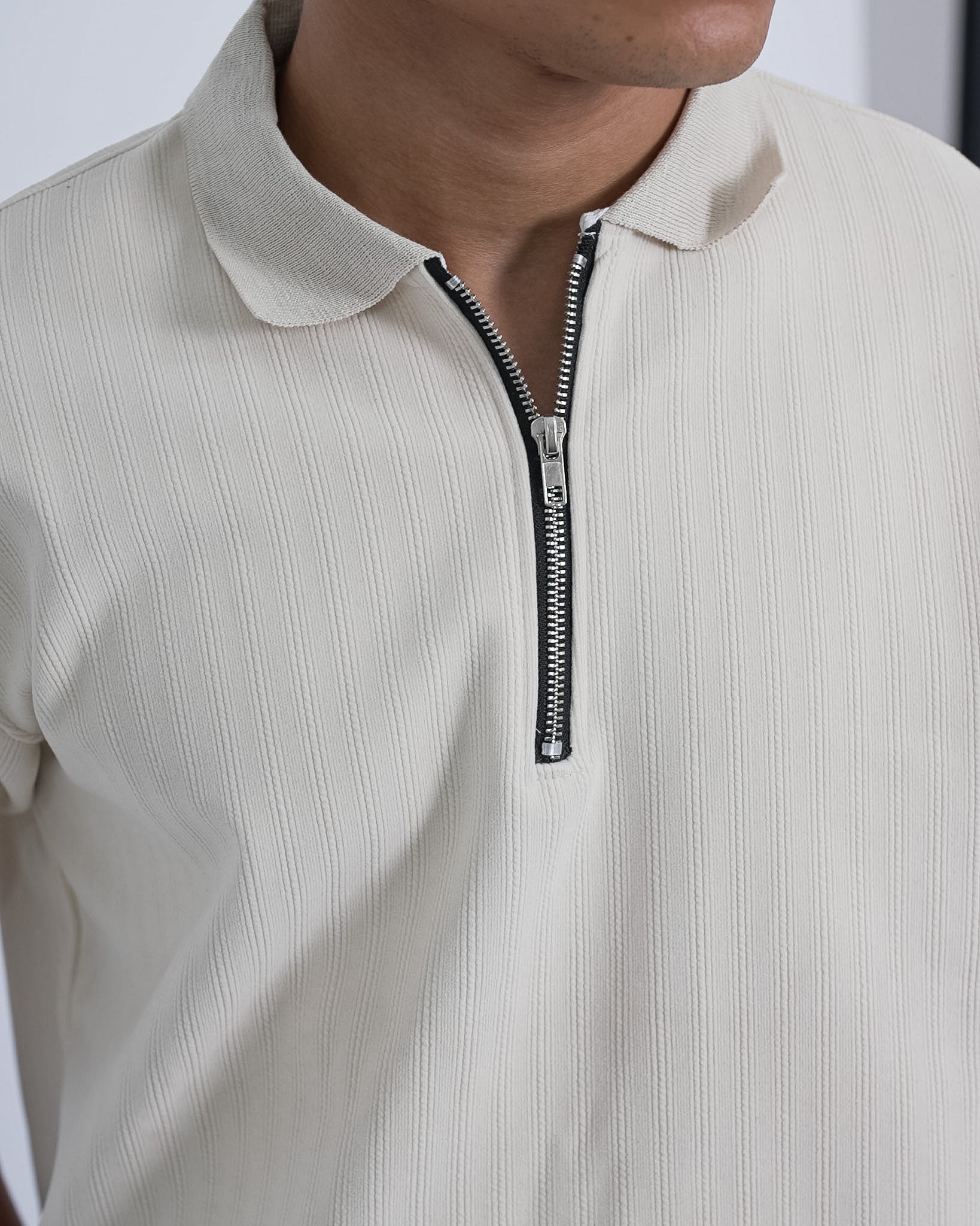 SEW MUCH LEWKS Zip Textured Polo - Off White