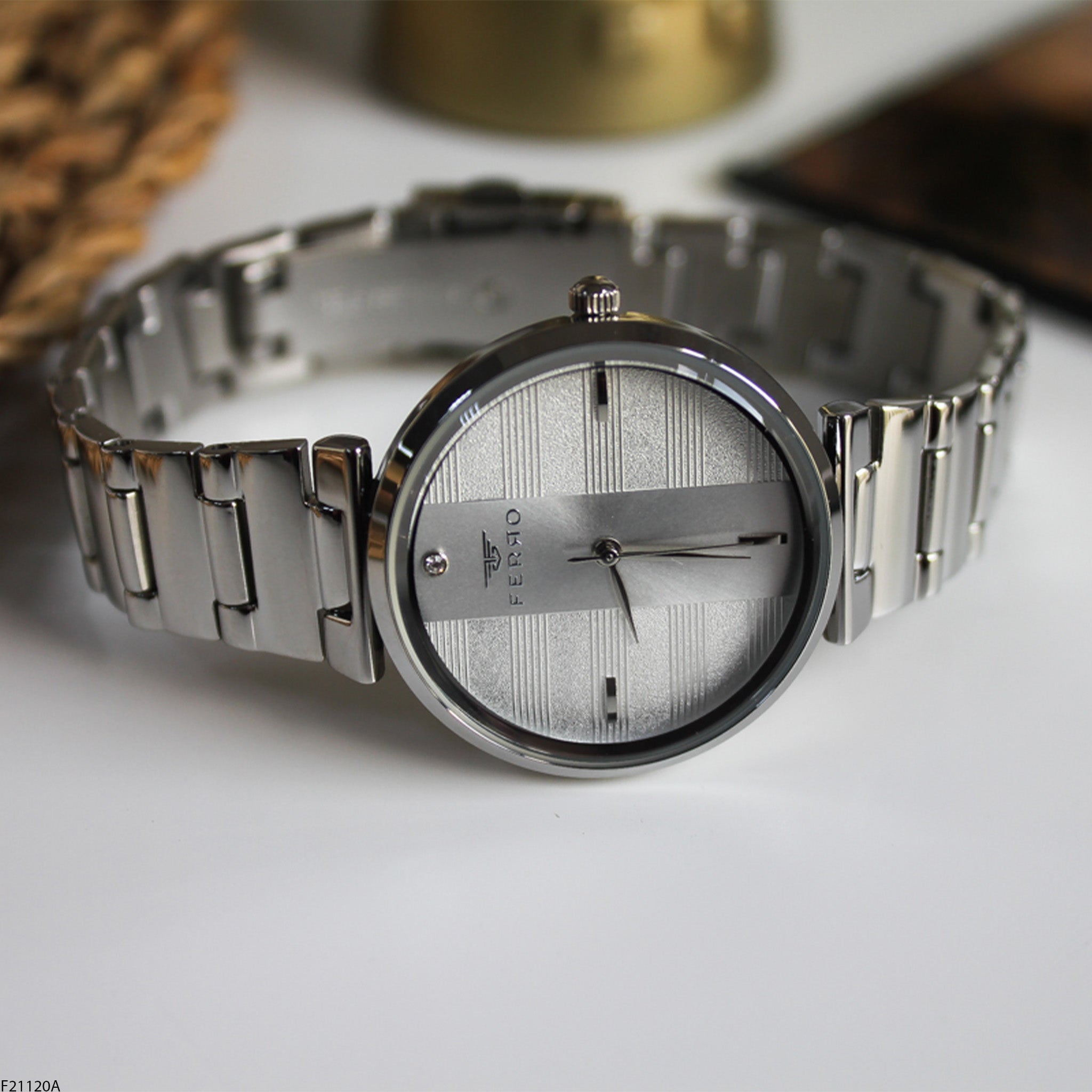 Ferro Analog Silver Round Dial Women's Watch - F21120A-A
