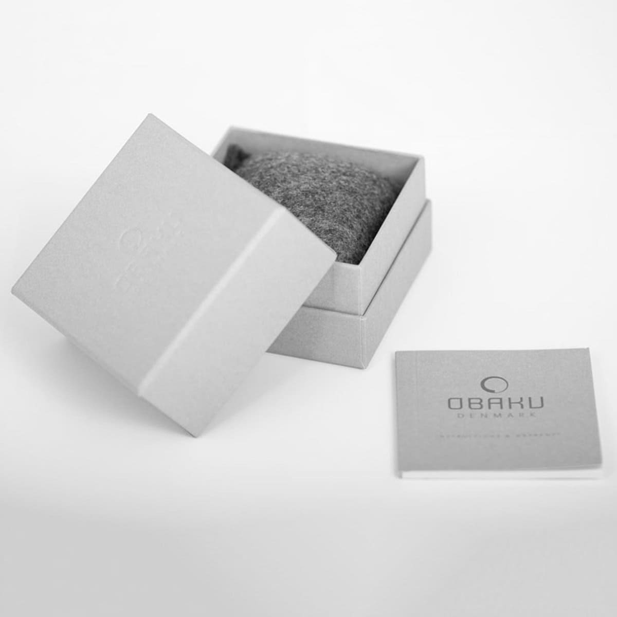 OBAKU VIKKE ARCTIC Quartz MOP Round Dial Women's Watch -V241LXCLML