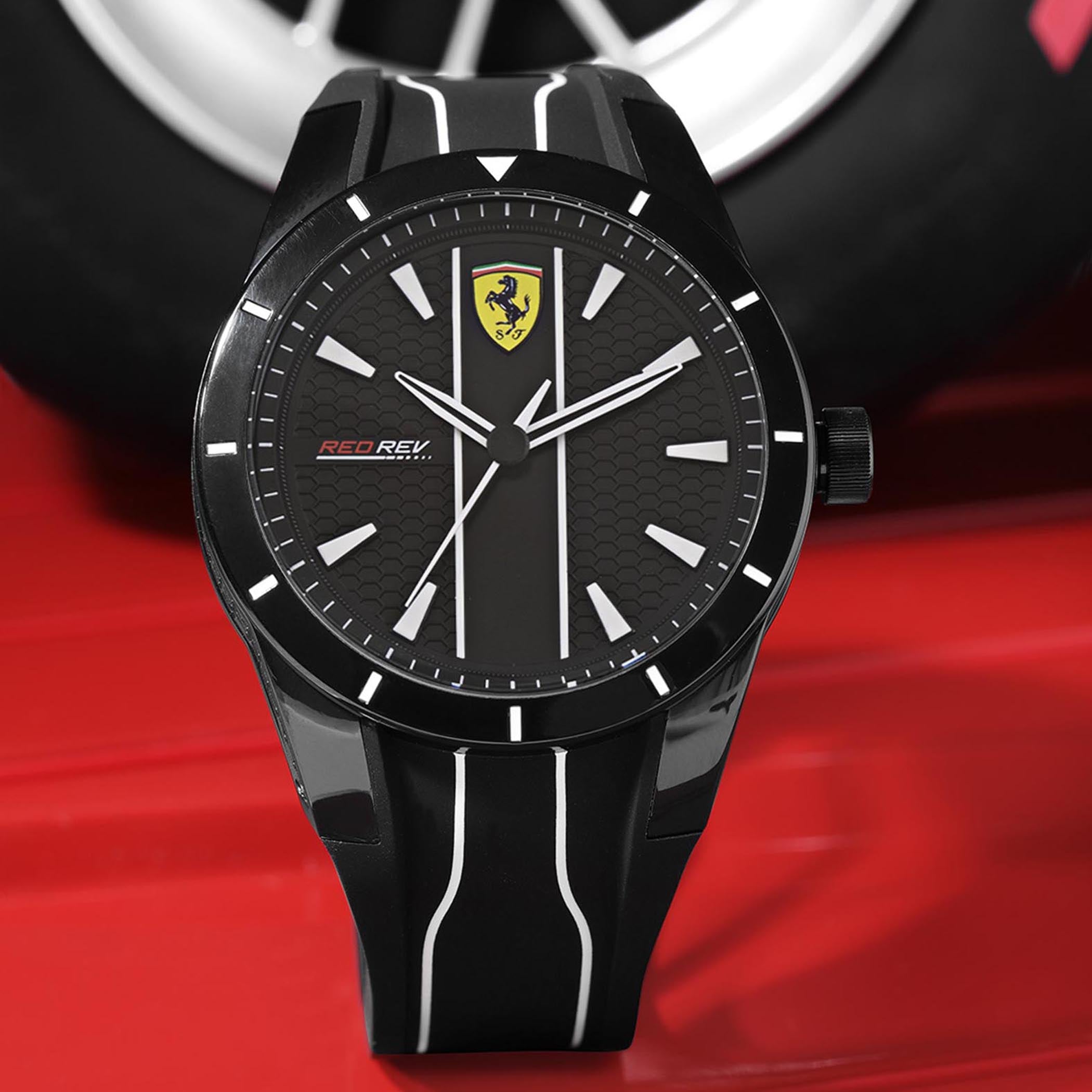 SCUDERIA FERRARI REDREV Analog Black Round Dial Men's Watch - 0830495