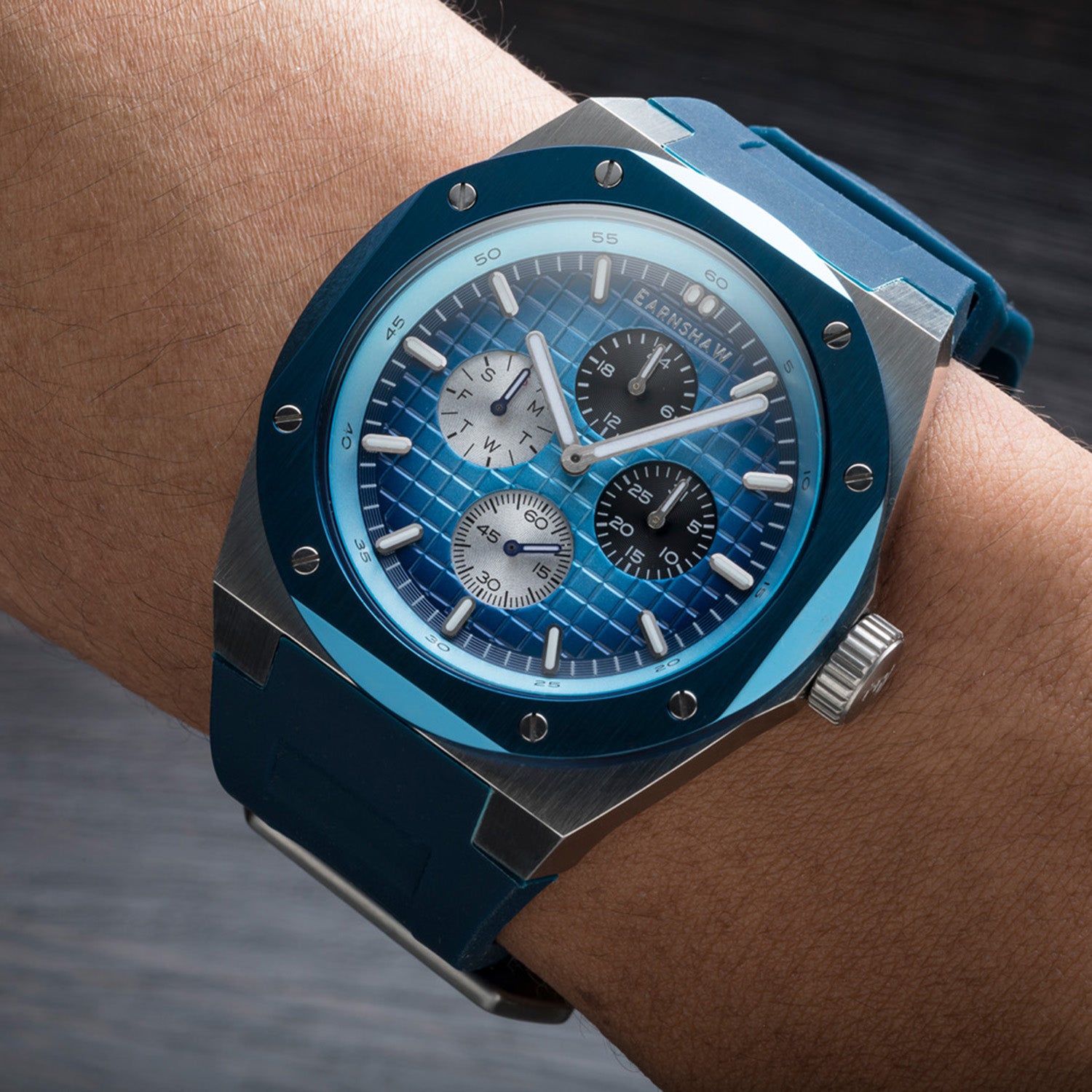 Earnshaw Bessemer Calendar Multifunction Blue Round Luminous Hands Dial Men's Watch - ES-8253-01