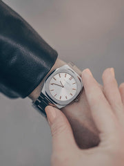 Aries Gold Prestige Quartz Silver Round Sapphire Glass Dial Women's Watch - L 1032 S-SRG