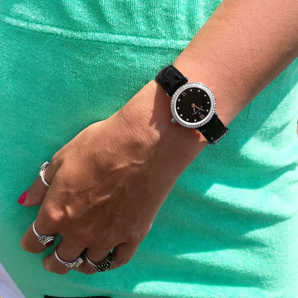 JACQUES DU MANOIR Cocktail Swiss Made Analogue Black Round Dial Women's Watch- SOC.06