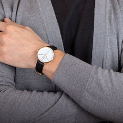 OBAKU TOFT MOON Quartz White Round Dial Men's Watch -V181GDGWRB