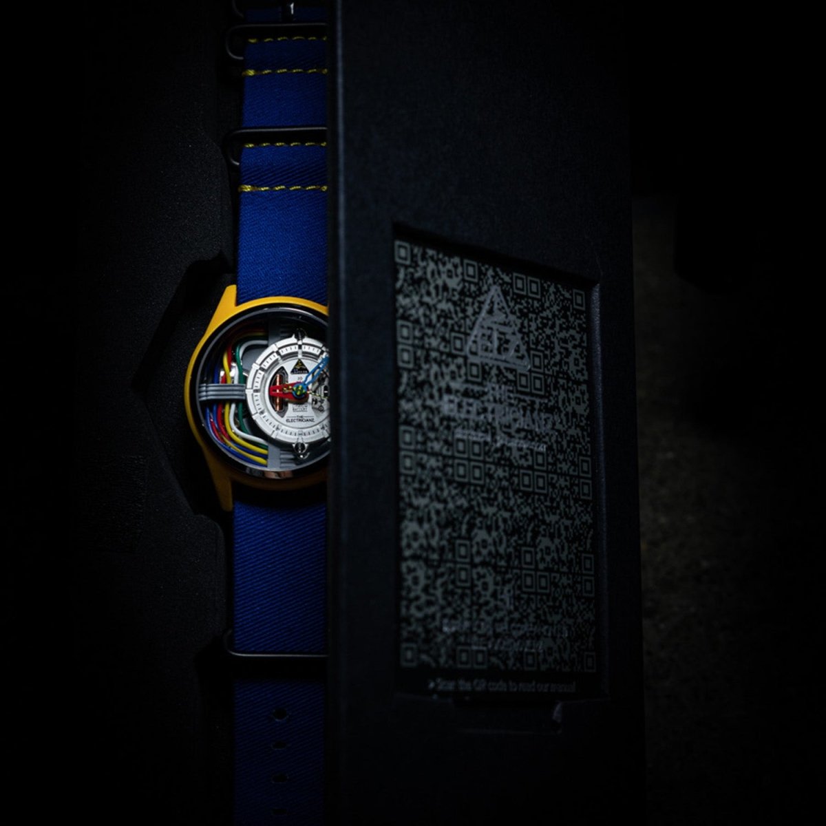 The Electricianz Cable Z Inhouse Electric Module 4 LED Silver Round Dial Men's Watch - ZZ-A1A/04-NFB